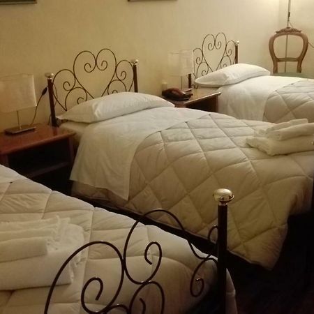 Hotel Camerlengo Corridonia Екстер'єр фото
