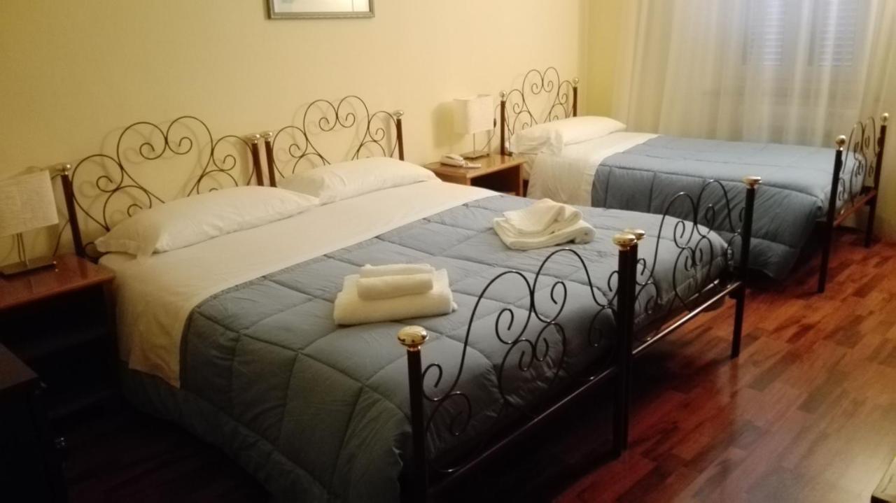 Hotel Camerlengo Corridonia Екстер'єр фото